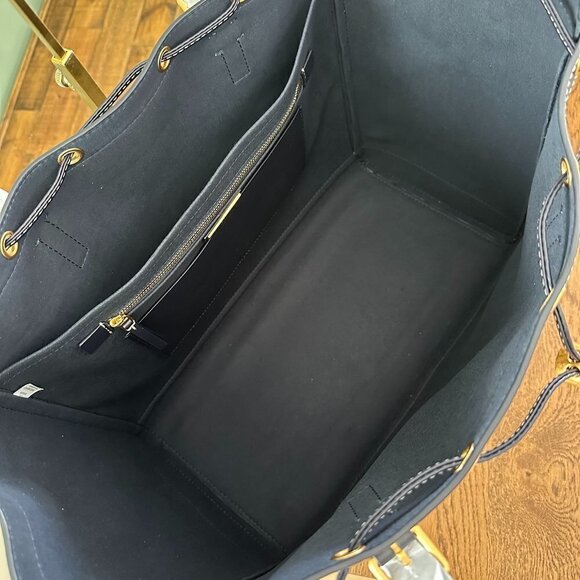 NWT! NEW! Tory Burch Jacquard Drawstring Tote -Large Navy NWT & dustbag - Picture 9 of 14